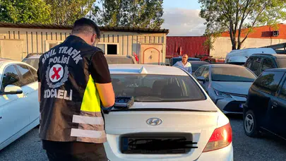 Kocaeli'de korsan taksiciye 100 bin lira ceza