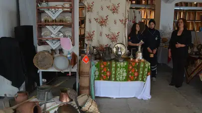 Sinop'ta lise öğrencilerin eserleri büyük beğeni topladı