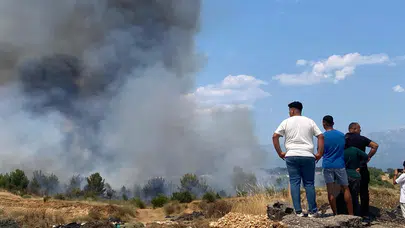 Antalya Aksu'daki orman yangını kontrol altına alındı : 10 hektar alan küle döndü