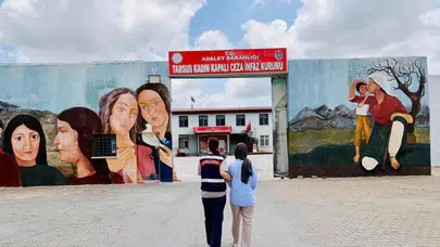Mersin'de jandarmadan FETÖ operasyonu : Gözaltına alınan şüpheli tutuklandı