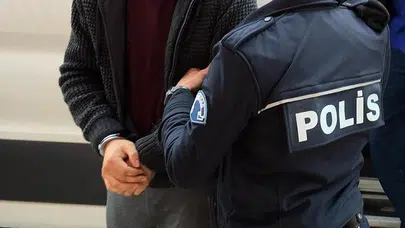 Beylikdüzü'de bir araçta 23 kilo uyuşturucu yakalandı