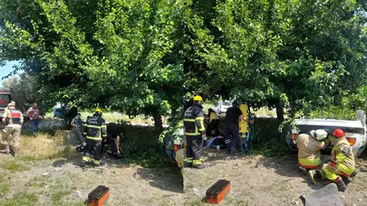 Hatay’da feci kaza : Direksiyon hakimiyetini kaybeden araç ters döndü