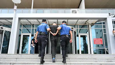 Kırmızı bültenle aranan hükümlü Çukurova Uluslararası Havalimanı'nda yakalandı
