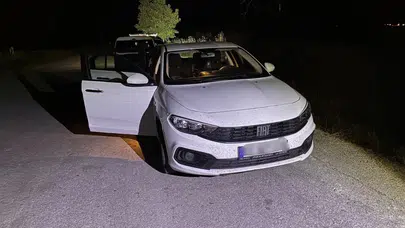 Edirne'de göçmen kaçakçılığı operasyonunda 2 kişi gözaltına alındı
