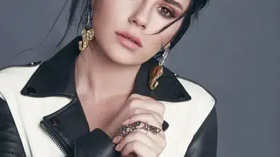 Merve Özbey kimdir, kaç yaşında ve nereli? Kariyeri nasıl şekillendi?