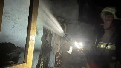 Hatay İskendurun'da müsatakil evde yangın