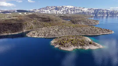 Nemrut Kalderası'nda sezon başladı : Ziyaretçiler bölgeye akın ediyor