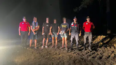 Antalya'da ormanda kaybolan 4 kişiyi JAK ekipleri buldu