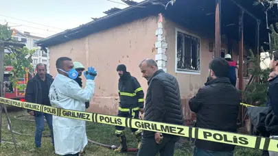 Erzincan'da yangın : Emekli öğretmen hayatını kaybetti