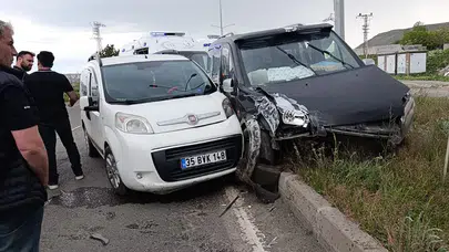Kars'ta kaza : 2 yetişkin, 3 çocuk yaralandı