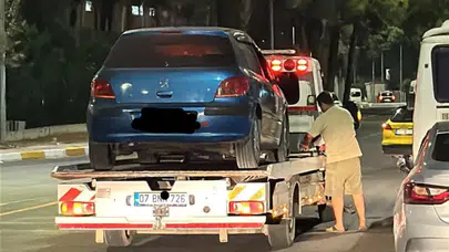Serik'te korsan taşımacılık yapan 2 araç trafikten men edildi
