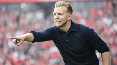 Dirk Kuyt, 11 yılın ardından yeniden Fenerbahçe'de!