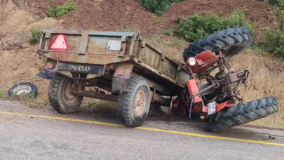 Denizli'de traktör şarampole devrildi : Sürücü hayatını kaybetti