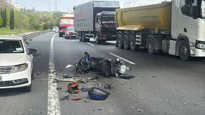 Büyükçekmece'de motosiklet ile otomobil çarpıştı : 22 yaşındaki sürücü öldü