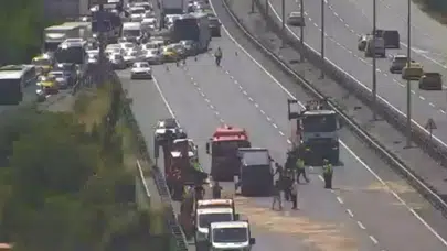 Eyüpsultan'da zincirleme trafik kazası : 6 kişi yaralandı