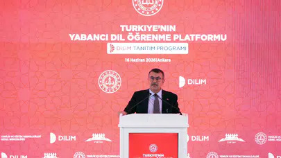 Bakan Tekin Türkiye'nin yabancı dil öğrenme platformu DİLİM'i tanıttı