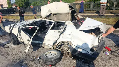Devrek-Ankara kara yolunda otomobil temizlik aracına çarptı : 1 yaralı