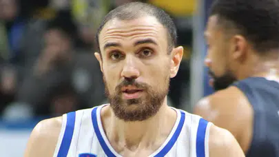 Trabzonspor Basketbol, Rıdvan Öncel'i renklerine bağladı