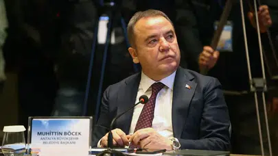 Muhittin Böcek'ten yeni itiraf : Ekrem İmamoğlu benden 15 milyon Euro istedi