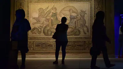 Zeugma Mozaik Müzesi ziyaretçi akınına uğradı