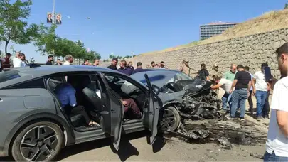 Şırnak’ta feci kaza : Öğretmen hayatını kaybetti, 3 yaralı