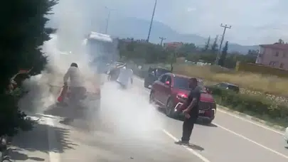 Karabük'te seyir halindeki otomobil alev aldı