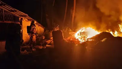 Hatay Defne'de çöplük yangını : Otluk alan zarar gördü