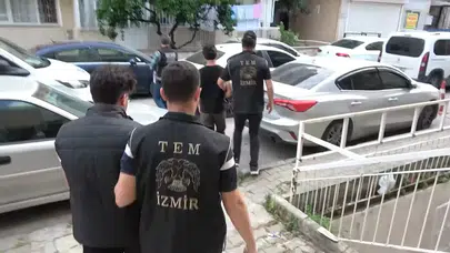 İzmir'de FETÖ operasyonunda 80 kişi yakalandı
