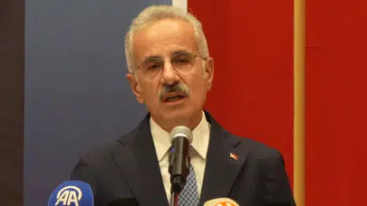 Bakan Uraloğlu, Gümüşhane'de açıklamalarda bulundu