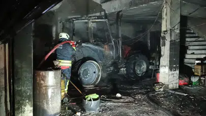 Samsun'da iş yerinde yangın  : Büyük çapta maddi hasar oluştu