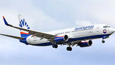 Gaziantep Havalimanı'nda SunExpress uçağında iniş takımı arızası : Uçuşlar geçici olarak durduruldu