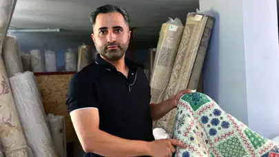 Adana'da battaniyeden çıkan 20 bin lirayı iade etti : Müşteri poşetini sordu