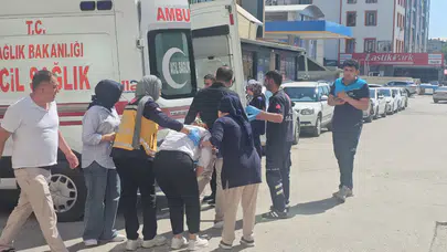 Elazığ'da otelde yangın çıktı : 10 kişi dumandan etkilendi