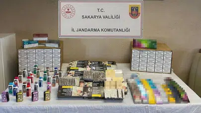 Sakarya'da kaçakçılık operasyonu : Çok sayıda kaçak tütün ve sahte içki ele geçirildi