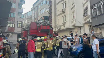 Gaziosmanpaşa'da 4 katlı binanın bodrumunda yangın paniği