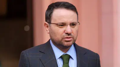 Bakan Gürlek FETÖ'nün beyin takımı için harekete geçti