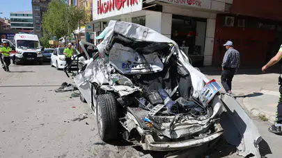 Freni patlayan kamyon caddeyi savaş alanına çevirdi