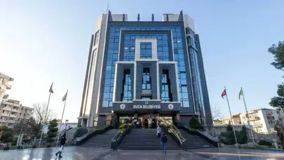 Buca Belediyesi soruşturmasında şüpheliler hastaneye sevk edildi