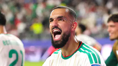 Cezayir, Ürdün karşısında 3 puanı 2 golle aldı