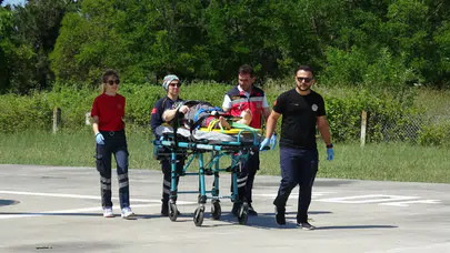 Samsun'da yüksekten düşüp yaralanan kadın için ambulans helikopter havalandı
