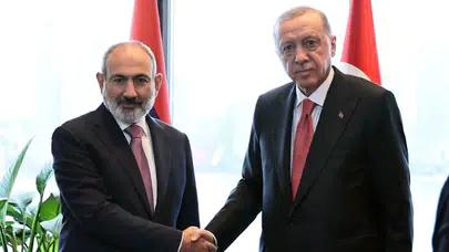 Cumhurbaşkanı Erdoğan, Ermenistan Başbakanı Paşinyan ile görüştü