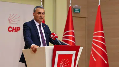 CHP'de 8 il başkanı görevden alındı