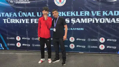 Boksör Mehmet Turan Delibaş, Türkiye üçüncüsü oldu