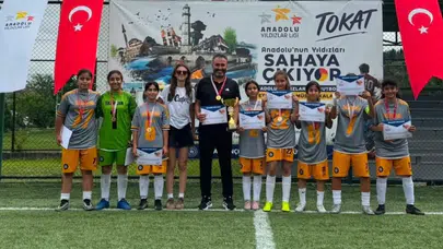 Erzincan Kız Futbol Takımı, Türkiye şampiyonu oldu