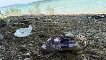 Adana'da çocuğunun terliğini almak için göle giren baba boğularak öldü