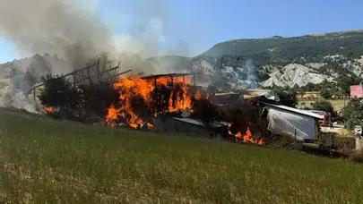 Bolu Mudurnu'da yangın : Köydeki ahır ve samanlık küle döndü