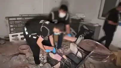 Zeytinburnu'nda uyuşturucu operasyonu : 11,5 ton üretebilecek hammadde yakalandı