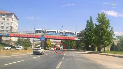 Eskişehir'de tehlikeli madde taşıyan tankerin lastiği bomba gibi patladı
