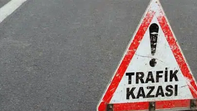 Sakarya D-650 kara yolunda kaza : 1'i bebek 7 kişi yaralandı