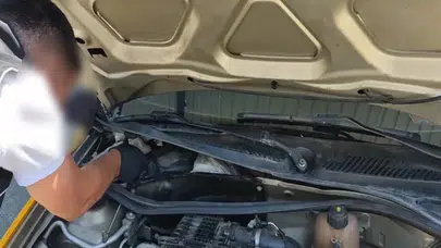 Malatya'da taksinin motoruna gizlenmiş 2 kilo sentetik uyuşturucu ele geçirildi